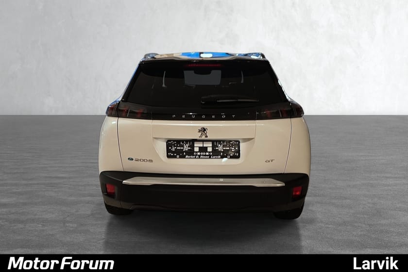 Bilde 4 av Peugeot e-2008 GT/ADAPTIV CRUISE/RYGGEKAMERA/NAVI