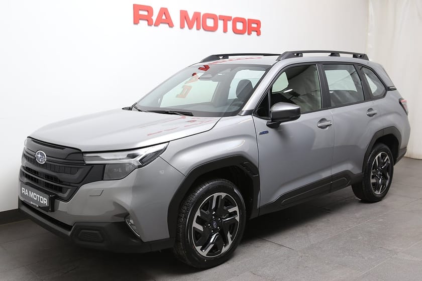 Bild 1 av Subaru Outback Forester 2.0i e-Boxer 4WD Adventure