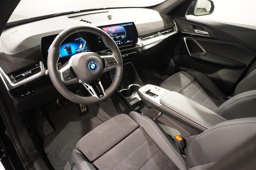 Bild 4 av BMW X1 xDrive25e M Sport Active Ed Drag DA