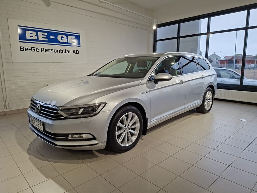 Bild 1 av Volkswagen Passat Sportscombi 2.0 TDI 190hk AWD Dragkrok Värmare Backkamera ACC