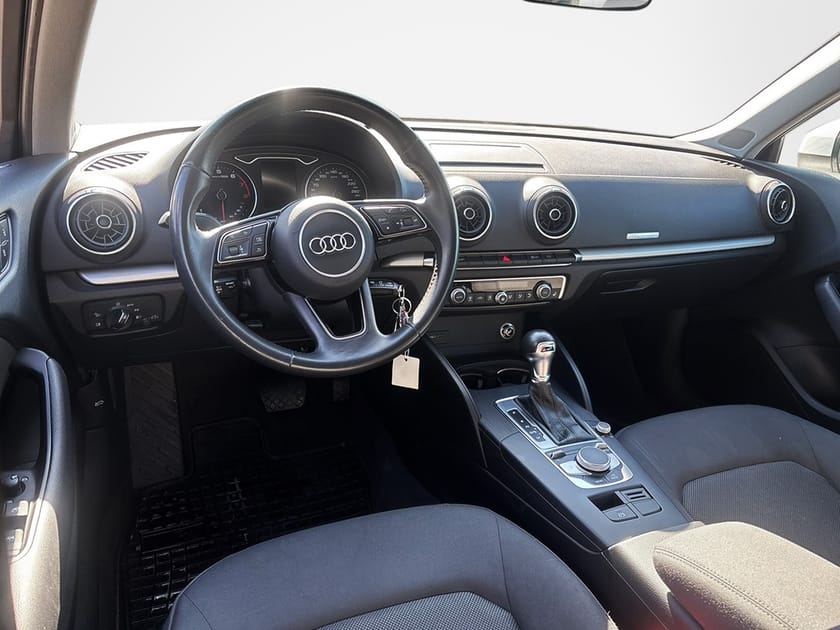 Bild 3 av Audi A3 Sportback 35 TFSI 150 hk S tronic Proline