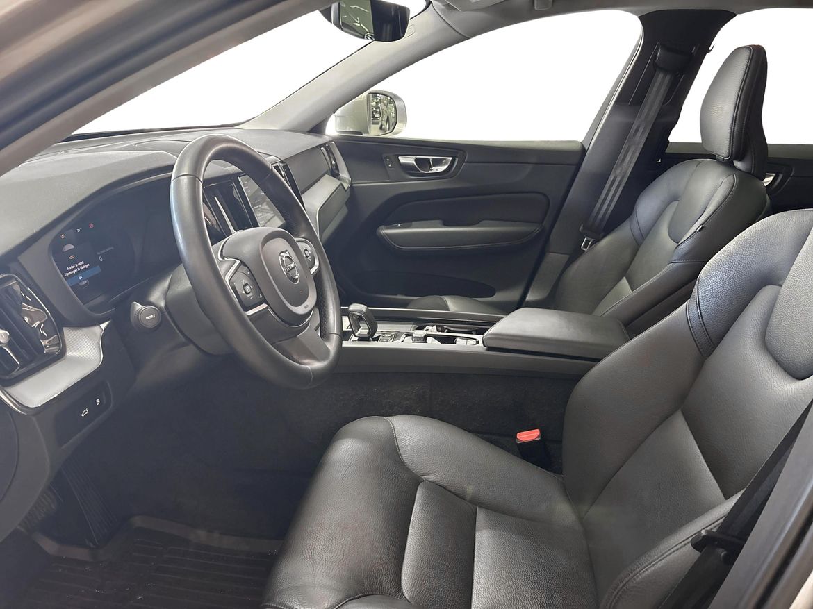 Volvo XC60 2023 - miniatyr 6
