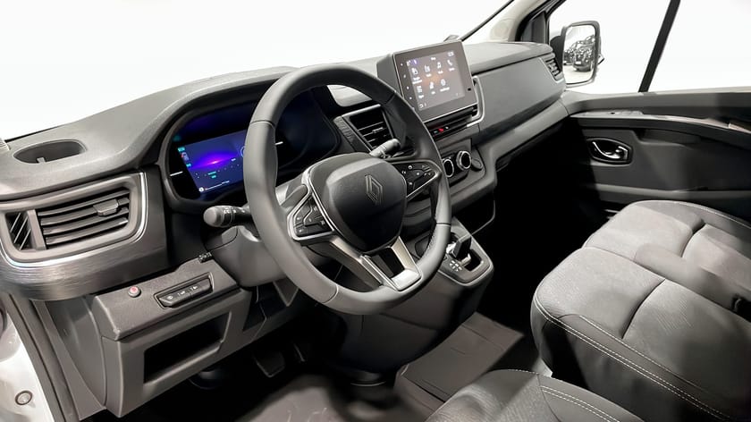 Bild 5 av Renault Trafic Skåpbil L2H1 NORDIC LINE DCI 150 AUTOMAT *Dubbla Skjutdörrar