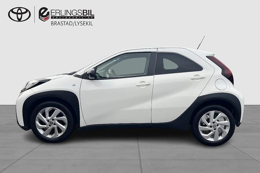 Bild 3 av Toyota Aygo X 1.0 MANUELL PLAY VINTERHJUL