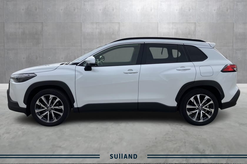 Bilde 2 av Toyota Corolla Cross Hybrid AWD-i 2.0l – Executive