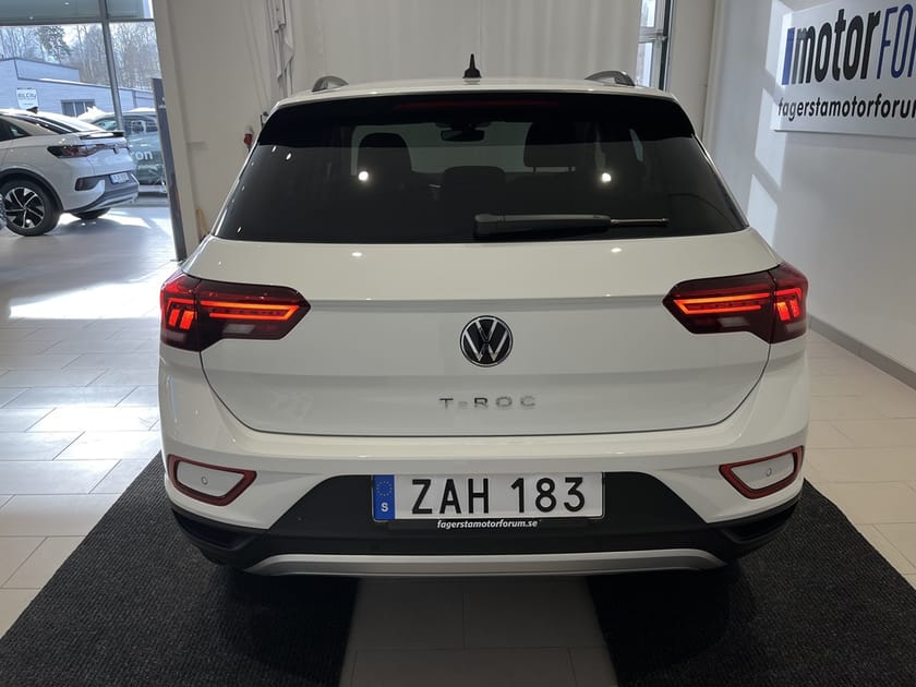 Bild 4 av Volkswagen T-Roc Life 1.5 TSI 150 hk Aut. Vinterhjul / Backkamera