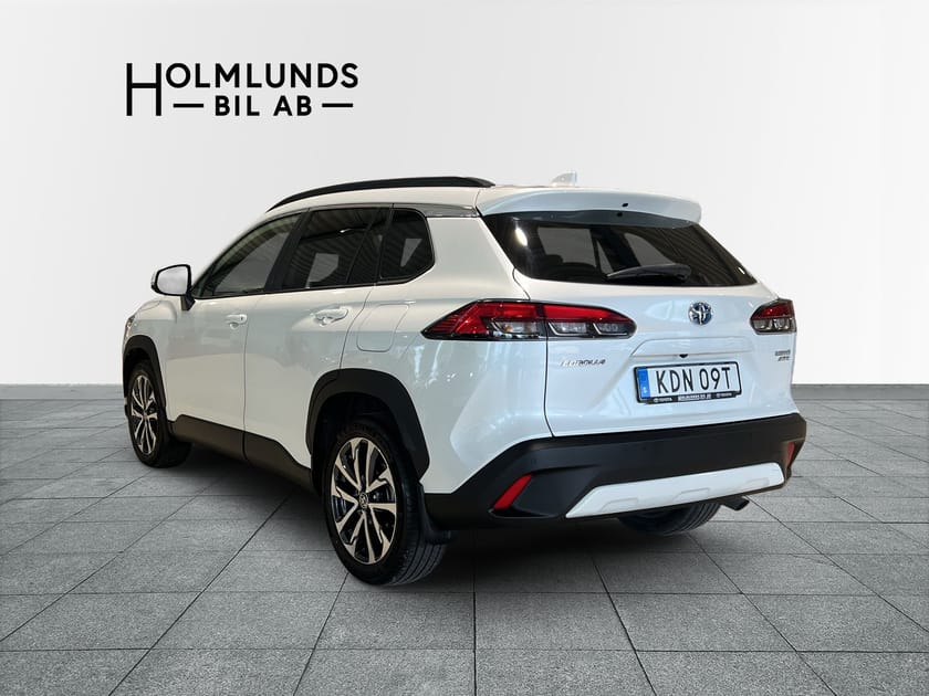 Bild 2 av Toyota Corolla Cross Hybrid AWD-i 2,0 Executive Skinn v-hjul