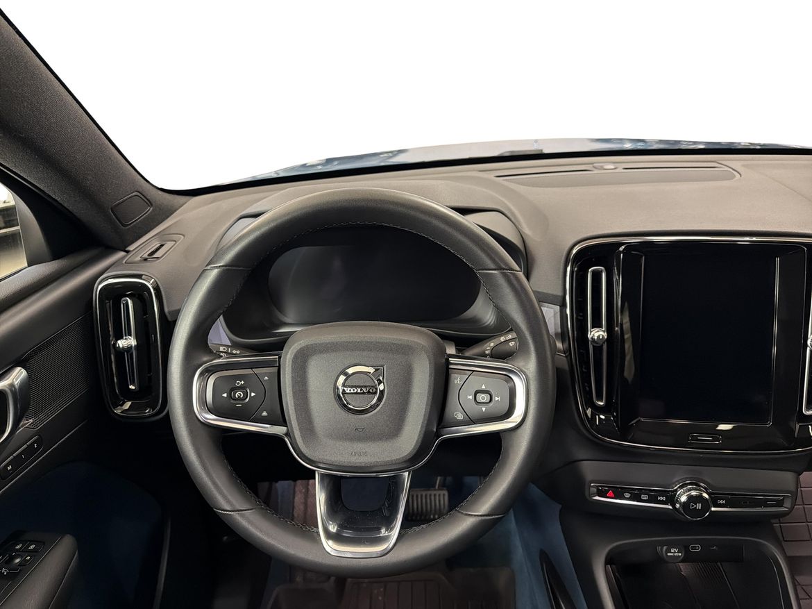 Volvo C40 2023 - miniatyr 8