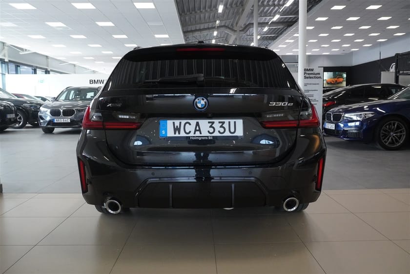 Bild 4 av BMW 330e xDrive Touring M Sport Active Ed, 19 Fälg, Tonade Rutor
