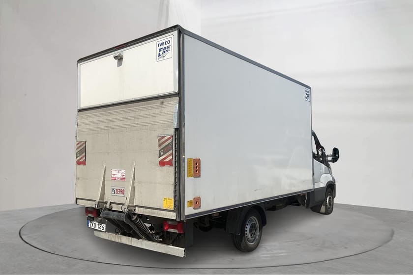 Bild 3 av Iveco Daily 35-160 Chassi Cab 35 2.3 Volymskåp (156hk)