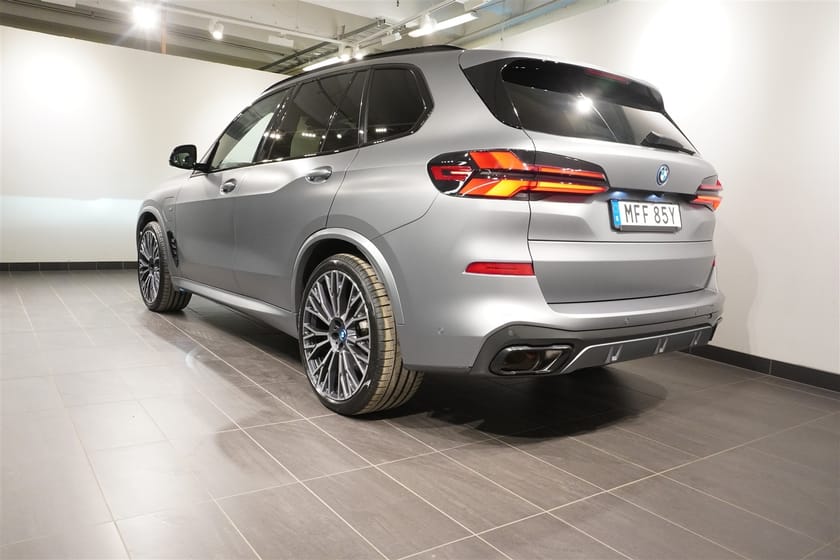 Bild 5 av BMW X5 xDrive50e M Sport Pro Innovation Drag Softclose DAP 22