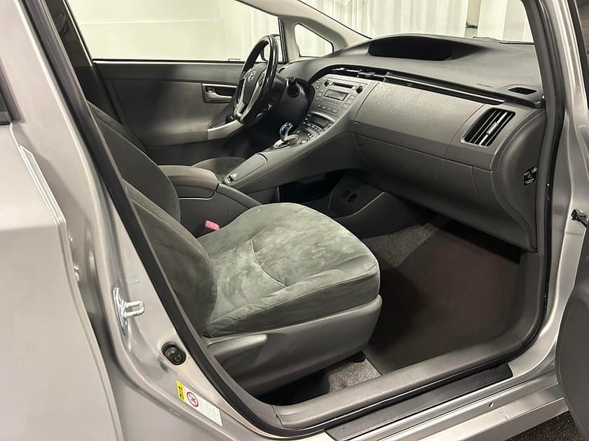 Bild 5 av Toyota Prius Hybrid CVT Euro 5 Nybes S/V Navi Taklucka