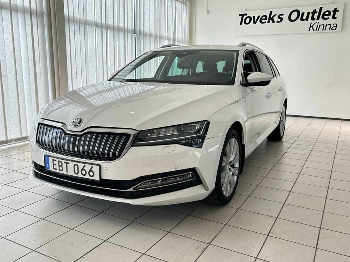 Škoda Superb iV Stasjonsvogn 1.4 Plug-in Hybrid DSG sekvensiell, 6-trinn, 218hk, 2021