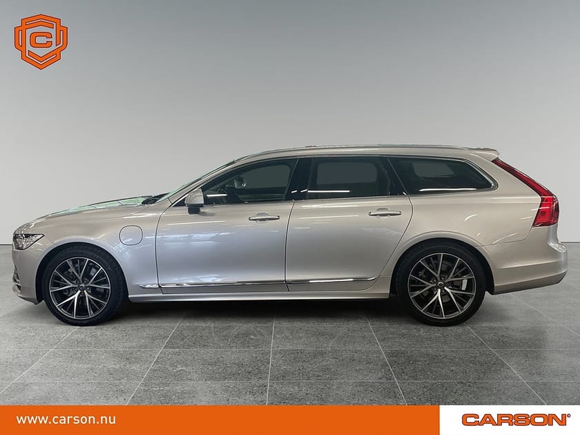 Bild 3 av Volvo V90 Recharge T8 AWD Inscription Orrefors Apple Värmare