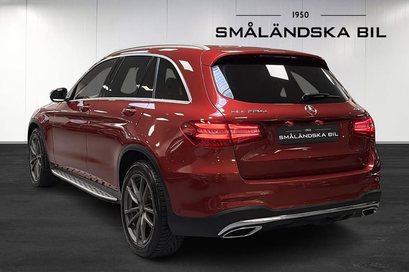 Bild 4 av Mercedes-Benz GLC 220 d 4MATIC AMG Line Panorama Drag 170hk