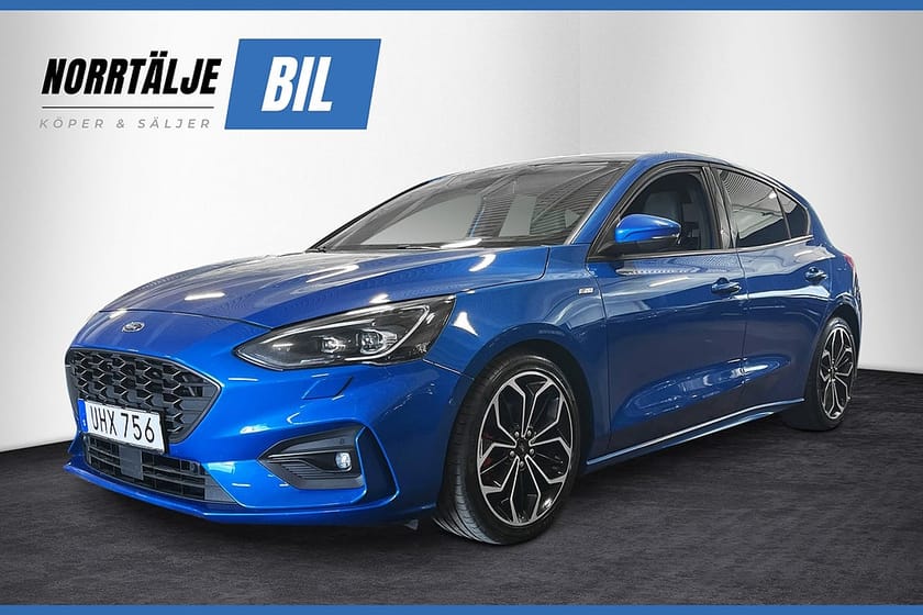 Bild 1 av Ford Focus 1.0 125 HK EcoBoost ST-Line NAVI PANO CARPLAY 426KR/ÅR