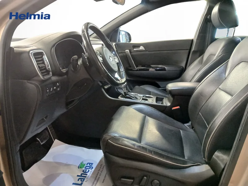 Bild 6 av 8 – Kia Sportage 2,0CRDi AWD GT-Line