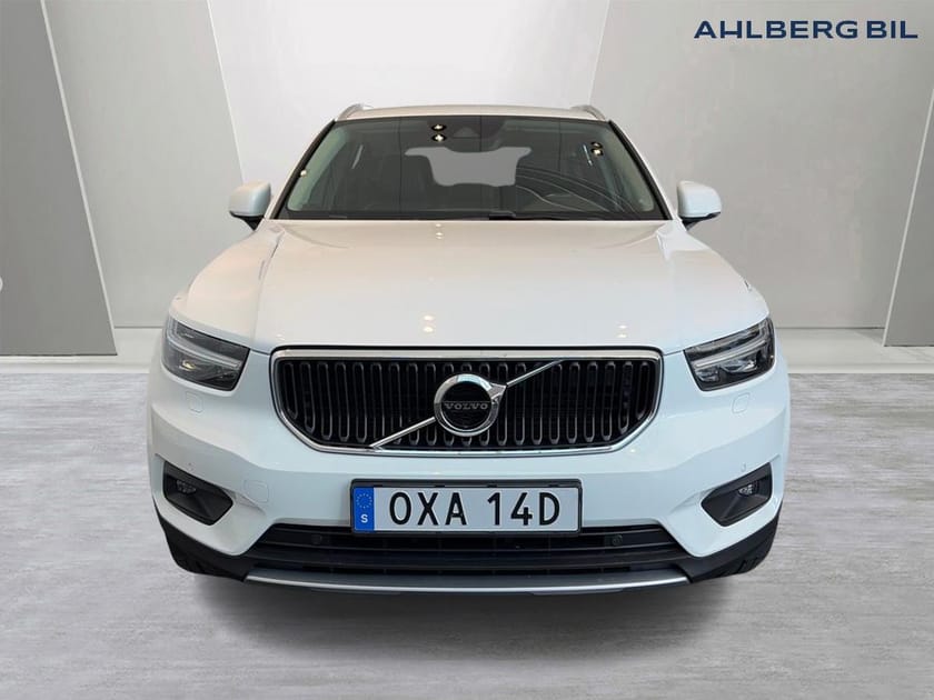 Bild 5 av Volvo XC40 T3 FWD aut Momentum Advanced Edt. Drag, Rattvärme, Navi, Parkeringssensor fram/bak,