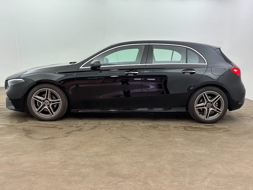 Bild 3 av Mercedes-Benz A 200 7G-DCT AMG Line Advanced Plus Navi Backkamera