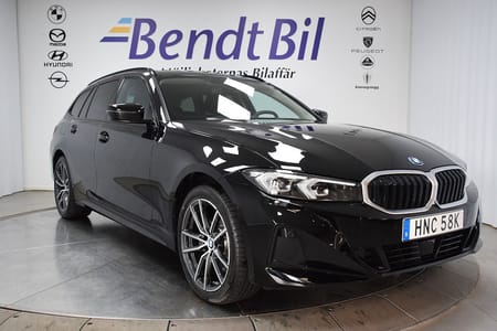 BMW 330e xDrive Touring