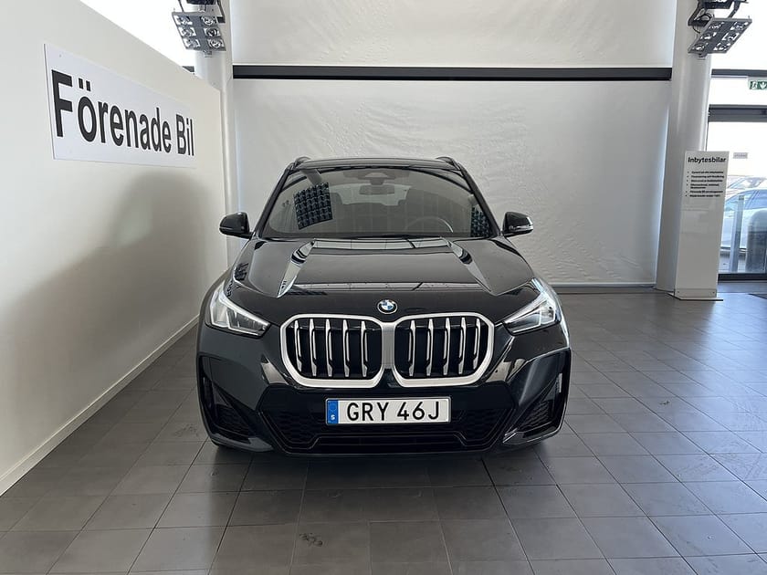 Bild 2 av BMW X1 sDrive18i 4,95 ränta M Sport Drag Rattvärme Sportstol