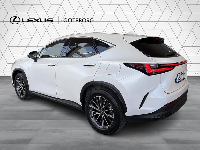 Bild 4 av Lexus NX 450h+ Business Plus Plug in Hybrid