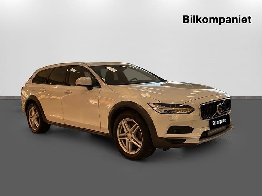 Bild 3 av Volvo V90 Cross Country B4 AWD Geartronic Momentum (Vinterhjul, Dragkrok)