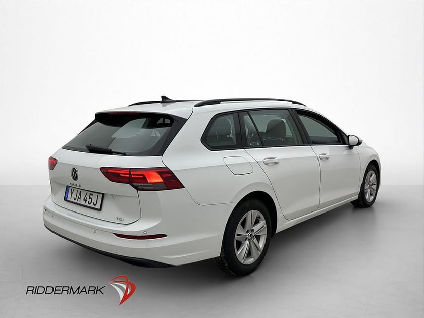 Bild 5 av Volkswagen Golf Sportscombi 131hk M/K-Värm Cockpit Sensorer CarPlay MOMS