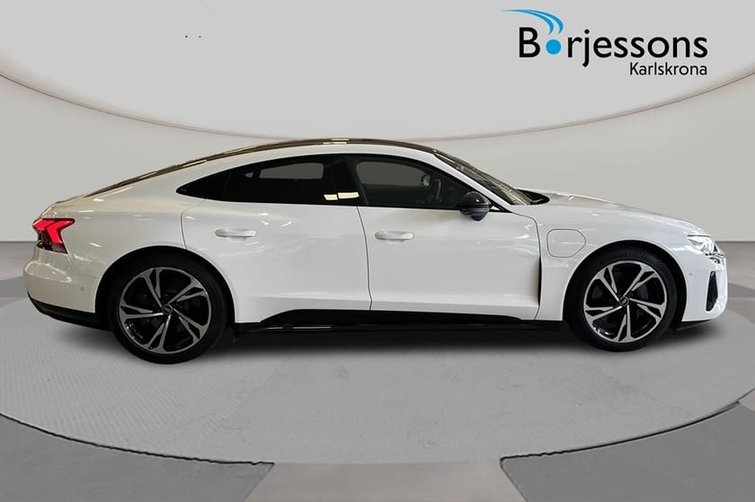 Bild 2 av Audi e-tron GT quattro 476hk Dynamikpkt Head-up 360gr MOMS/VAT