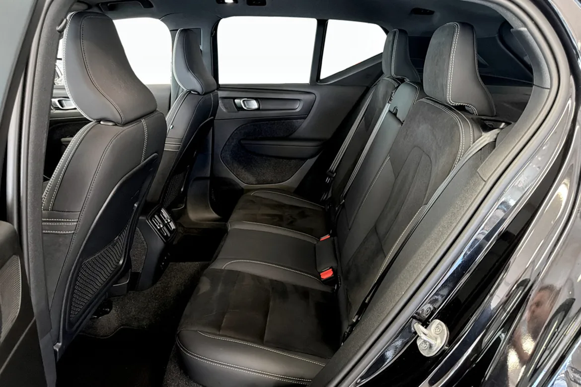 Volvo EX40 Twin Motor Performance