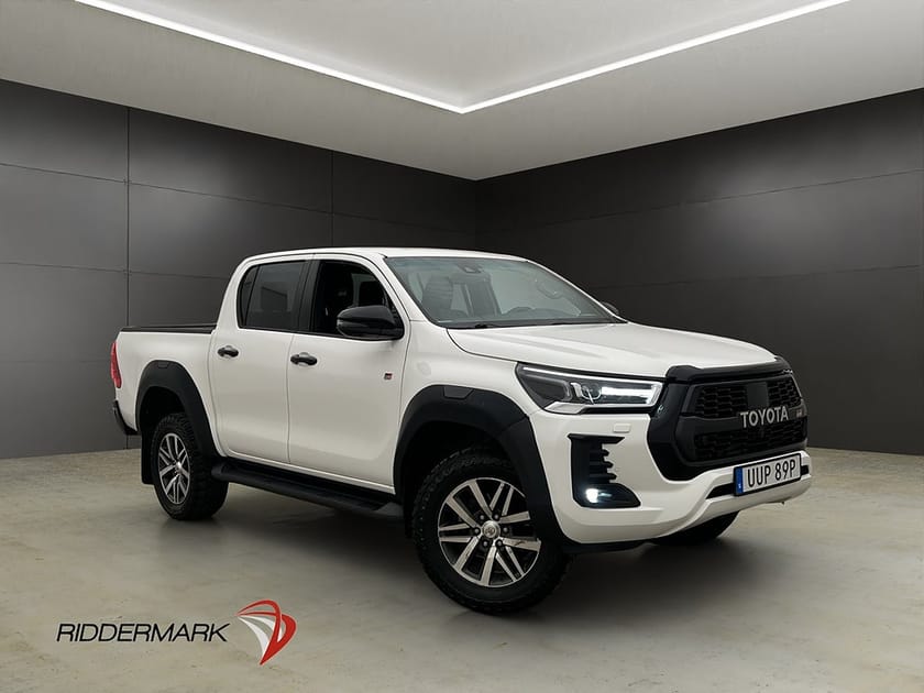 Bild 3 av Toyota Hilux Dubbelhytt GR Sport 2.8 4WD M/K-Värm Drag JBL Diff Moms