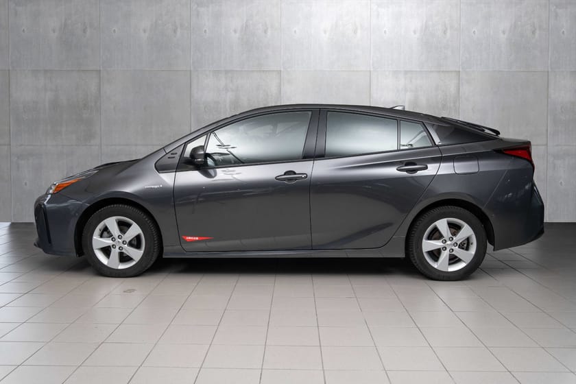 Bilde 2 av Toyota Prius Hybrid AWD-i 1,8 VVT-i Executive