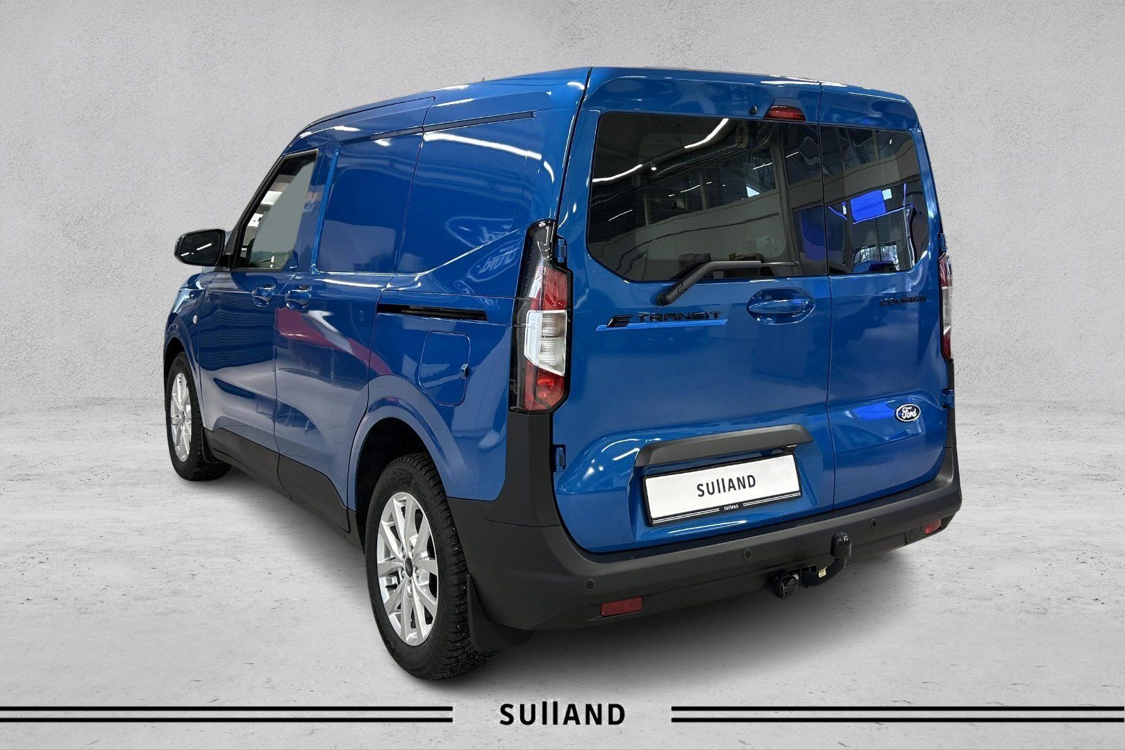 Thumnail bilde 2 av Ford E-Transit Courier