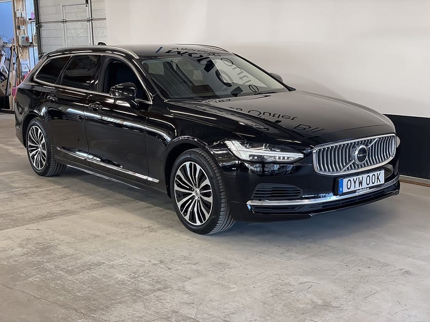 Bild 1 av Volvo V90 T6 Recharge 350hk AWD Drag Gps Backkamera