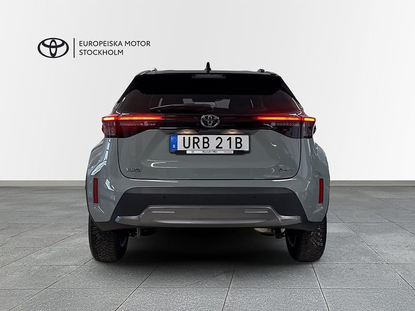 Bild 4 av Toyota Yaris Cross Hybrid 130 1,5 STYLE, BITONE / VINTERHJUL