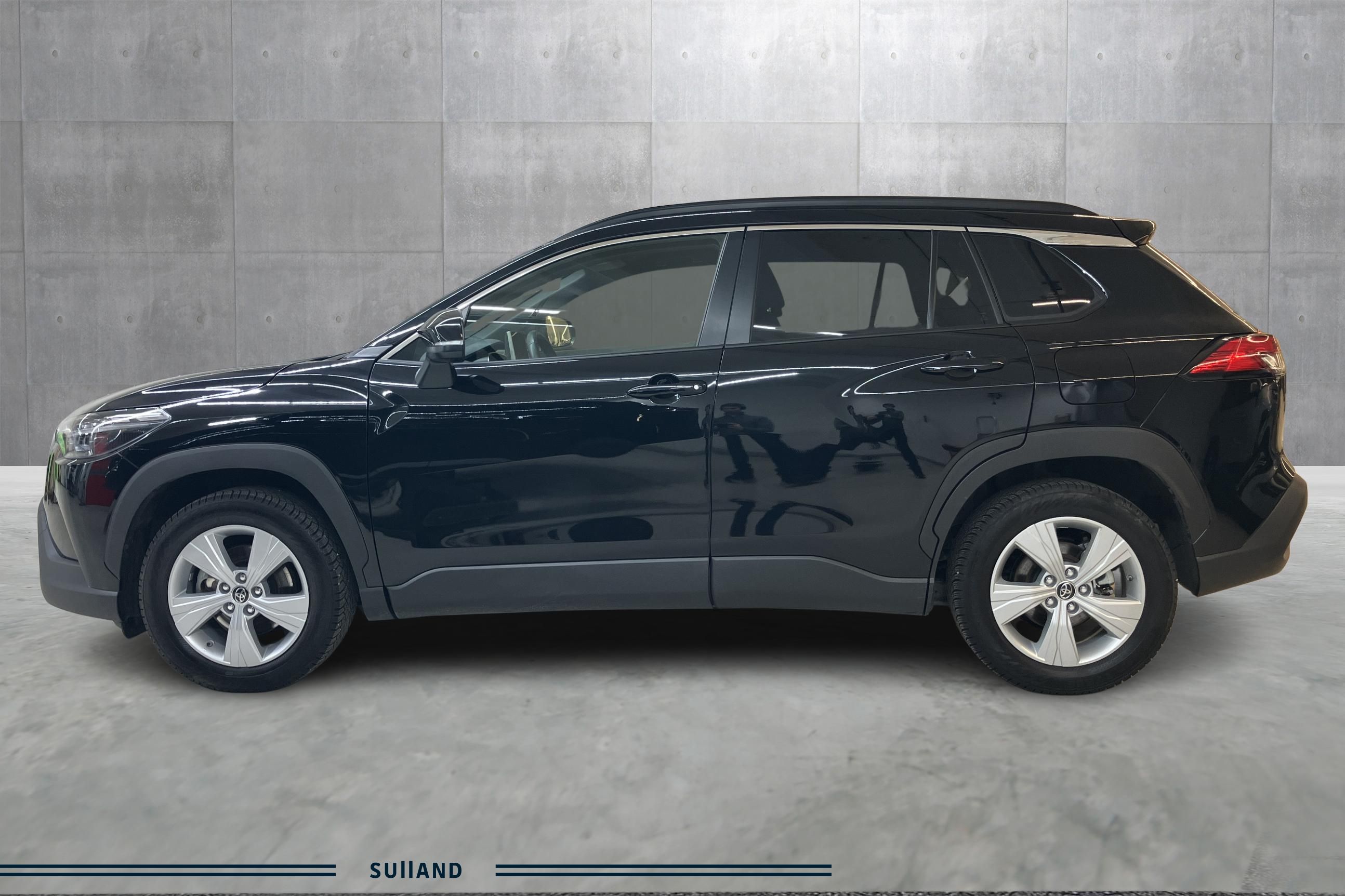 Thumnail bilde 1 av Toyota Corolla Cross Hybrid AWD-i