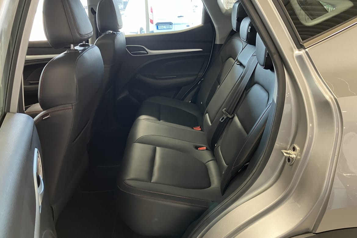 MG ZS EV Long Range, 156hp, 2022