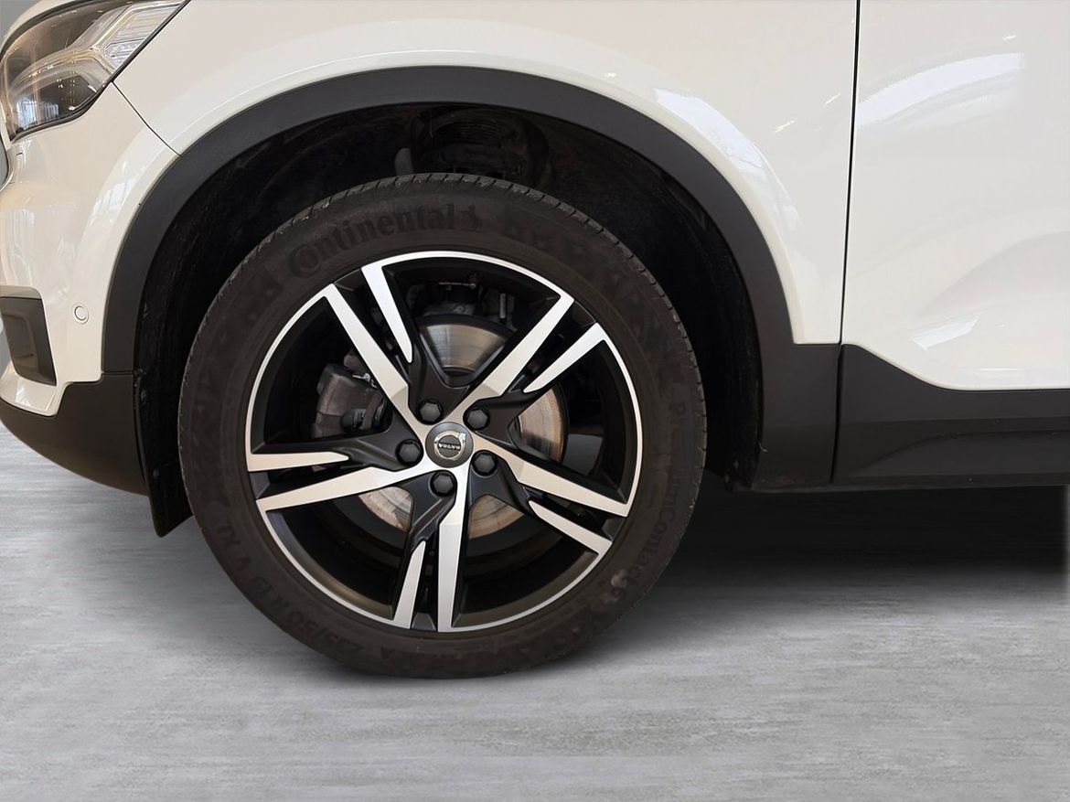 Volvo XC40 2018 - miniatyr 8