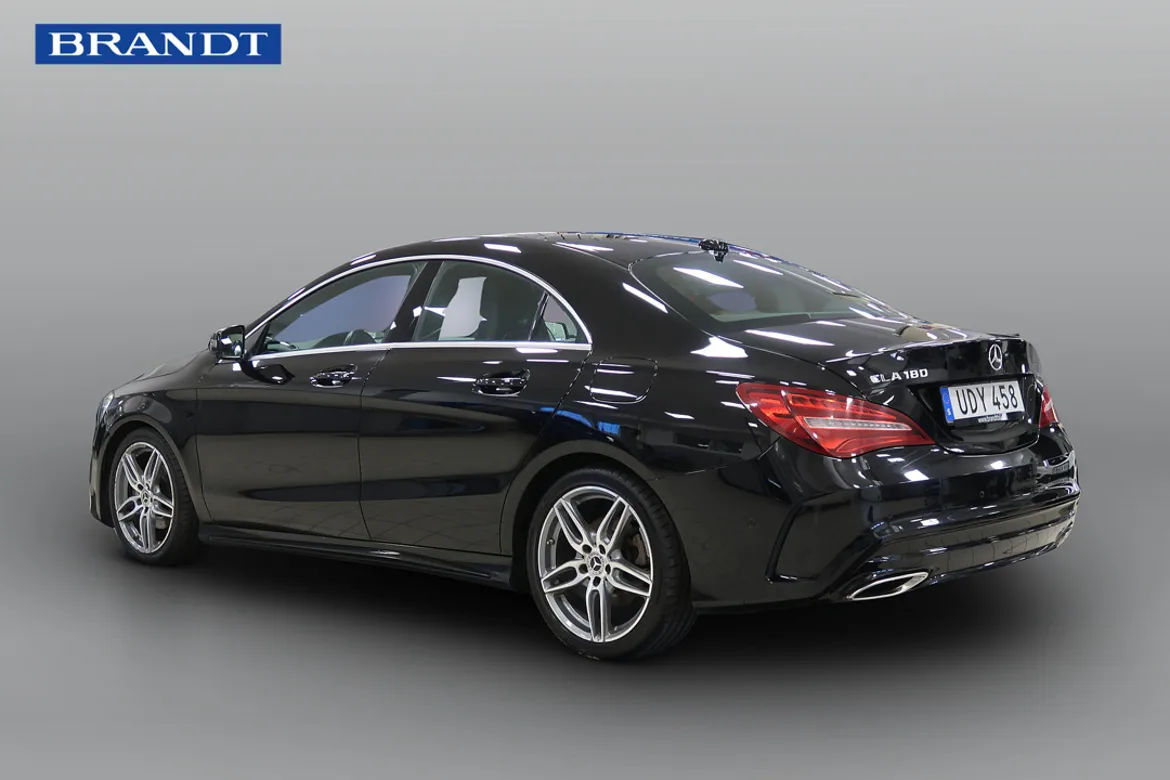 Mercedes-Benz CLA 180