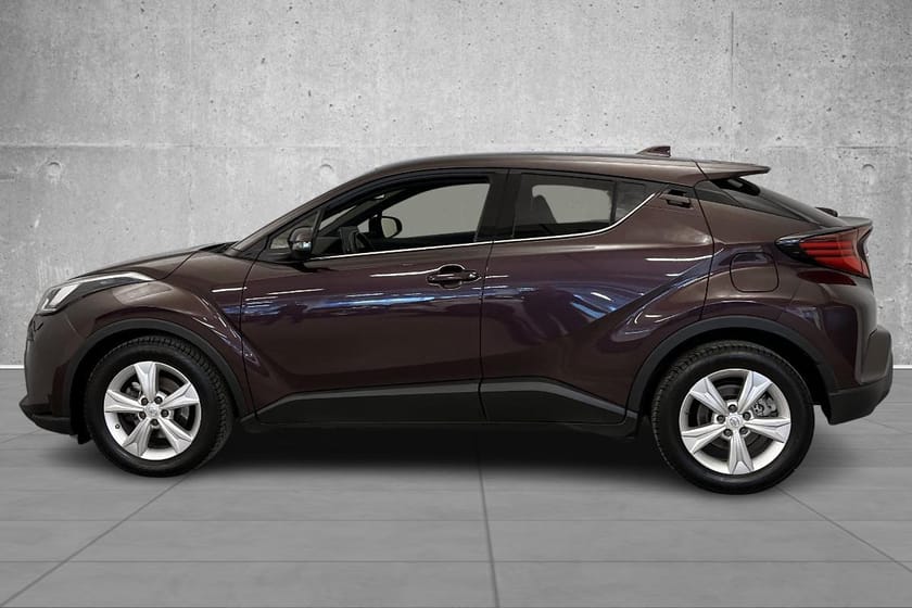 Bilde 2 av Toyota C-HR Hybrid 1.8 Automat Lounge Tech/alle servicer/
