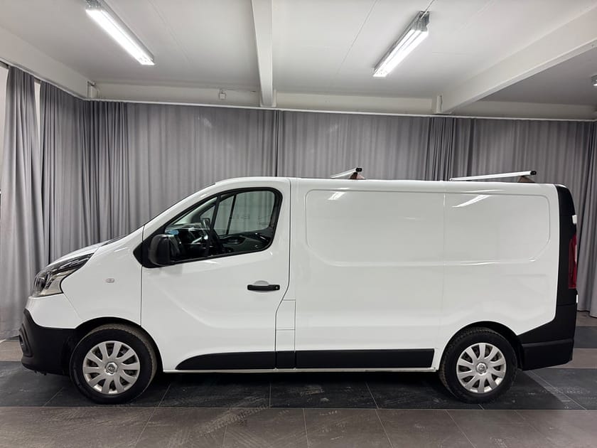 Bild 2 av Renault Trafic Skåpbil L1  2.9t 1.6 dCi Euro 6 drag, värmare, lastbågar, MOMS