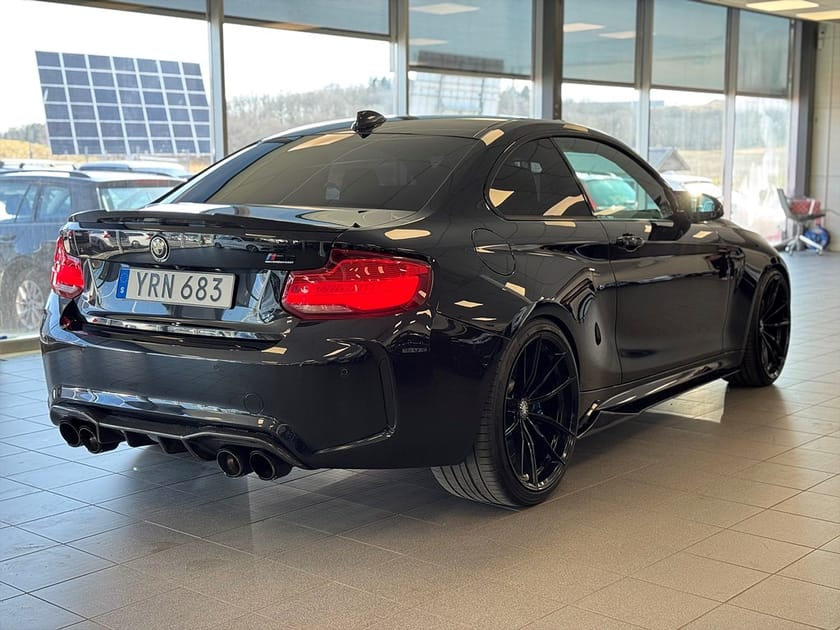 Bild 2 av BMW M2 Competition 570Hk Milltek H/K Kolfiber Paket