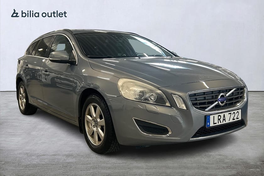 Bild 4 av Volvo V60 D2 Momentum 116hk Drag P-värm P-sensor KamremBytt