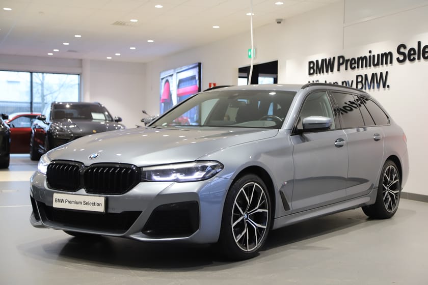 Bild 1 av BMW 520d Touring M Sport / Drag / Värmare/ Adaptiv Fjädring / H&K