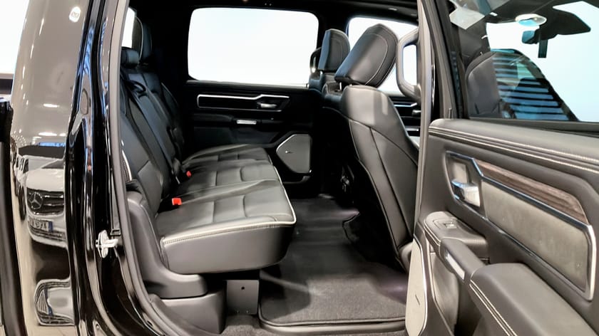 Bild 5 av RAM 1500 Crew Cab LARAMIE