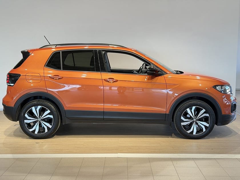 Bild 3 av Volkswagen T-Cross 1.0TSI P-Sensorer App-Connect
