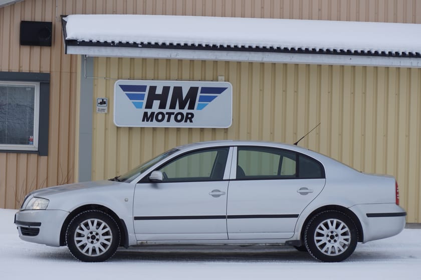 Bild 2 av Škoda Superb 2,0 SEDAN
