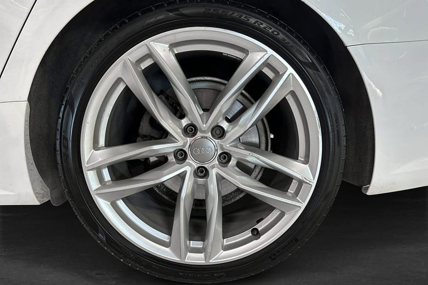 Bild 5 av Audi A6 Avant 2.0 TDI quattro S line Ambition B-kam Navi Värmar