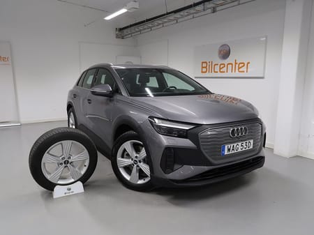 Audi Q4 45 e-tron quattro V-Däck ingår Drag-CarPlay-AdaptivF