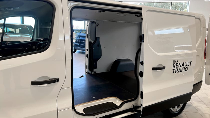 Bild 4 av Renault Trafic Skåpbil (DEMO) L2H1 Nordic Line 150HK 9vxl Aut - Värmare - 2xdörr
